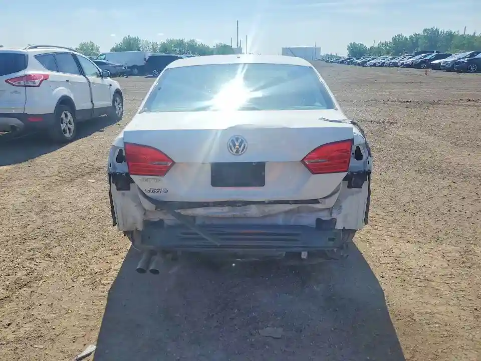 3VW2K7AJ5EM408062 2014 VOLKSWAGEN JETTA-5
