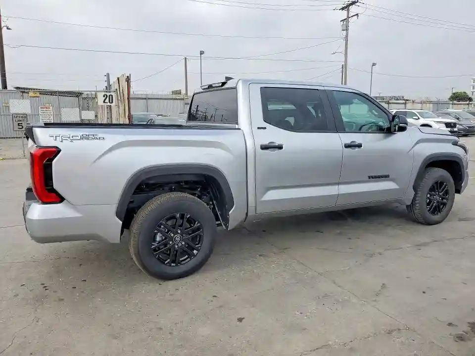 5TFLA5DB4TX361682 2026 TOYOTA TUNDRA-2