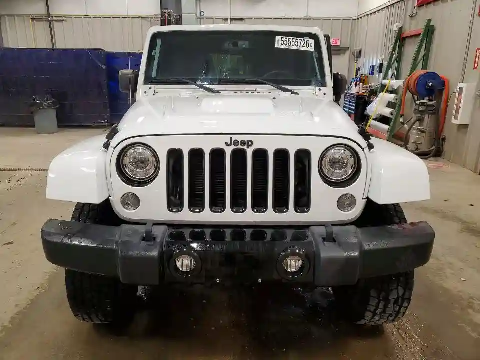 1C4BJWEG5HL706292 2017 JEEP WRANGLER-4