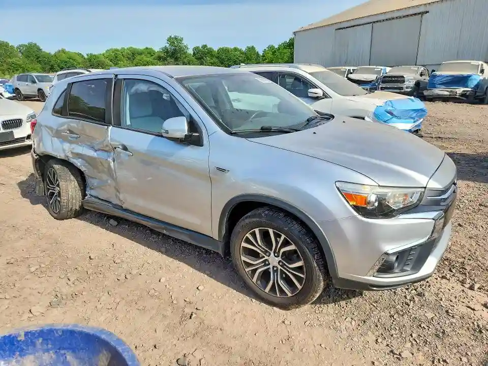 JA4AP3AU3JU024140 2018 MITSUBISHI OUTLANDER-3