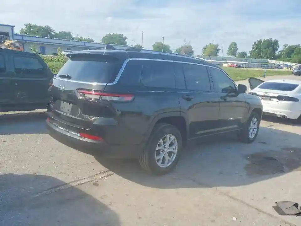 1C4RJKBG7P8782335 2023 JEEP CHEROKEE-2