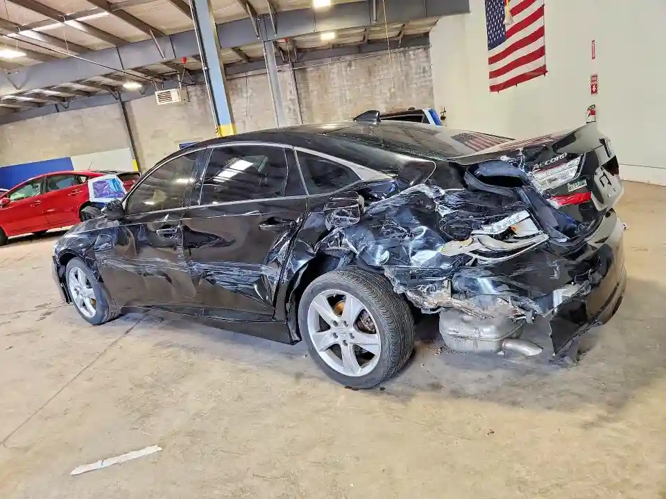 1HGCV1F10JA079932 2018 HONDA ACCORD-1
