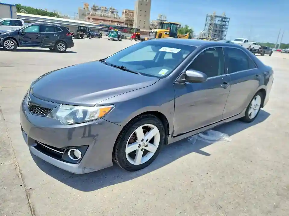 4T1BF1FK9DU259425 2013 TOYOTA CAMRY-0