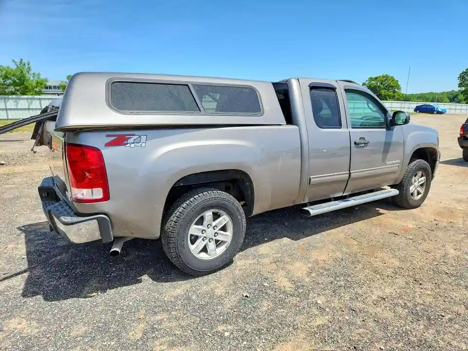 1GTR2VE73CZ263054 2012 GMC SIERRA-2
