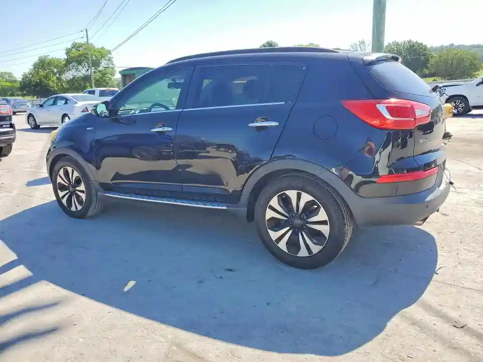 KNDPCCA61C7277827 2012 KIA SPORTAGE-1