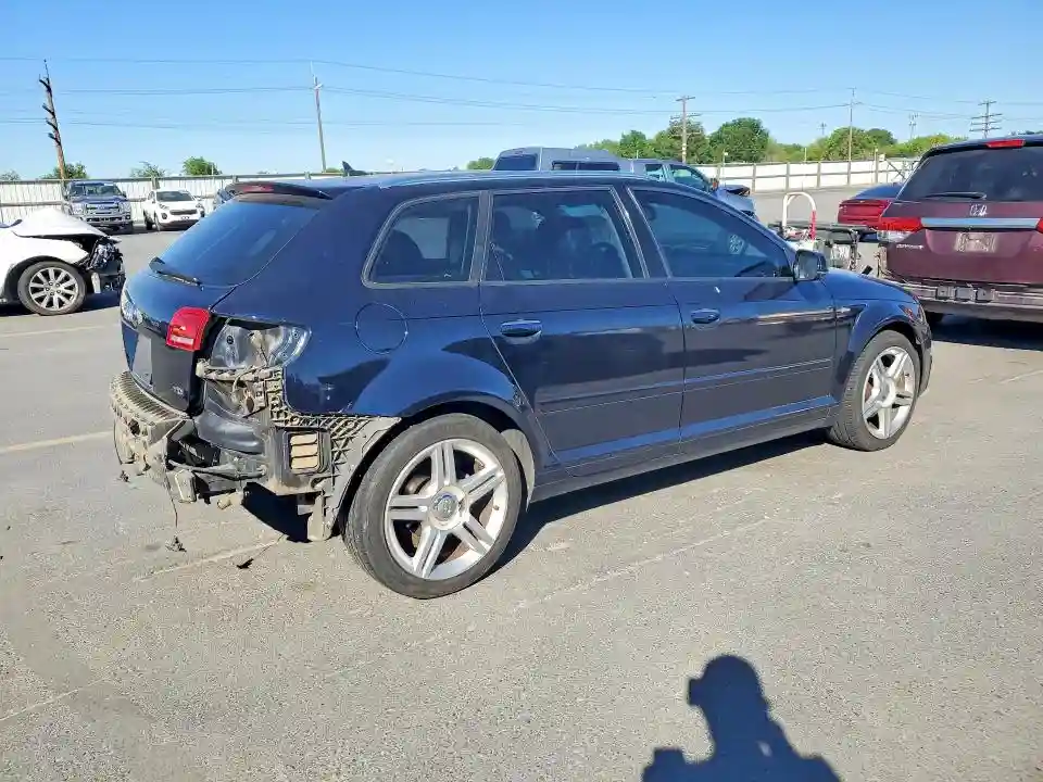 WAUKJAFM4DA022764 2013 AUDI A3-2