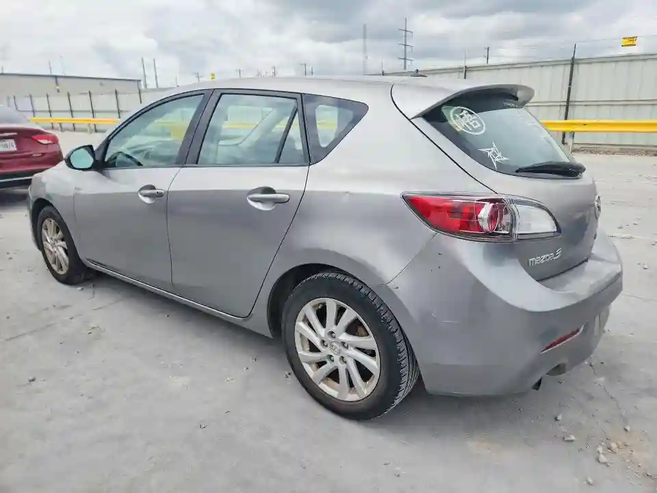 JM1BL1L84C1581038 2012 MAZDA 3-1