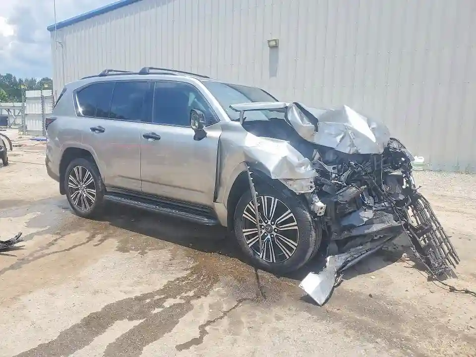 JTJGB7CXXP4036773 2023 LEXUS LX 600-3