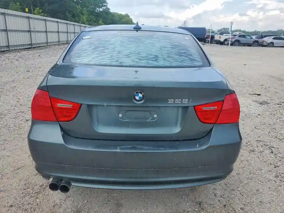 WBAPH7G5XBNM58066 2011 BMW 3 SERIES-5