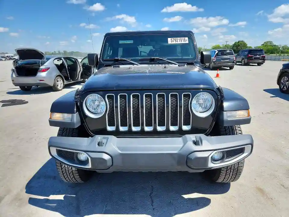 1C4HJXEG4MW503063 2021 JEEP WRANGLER-4