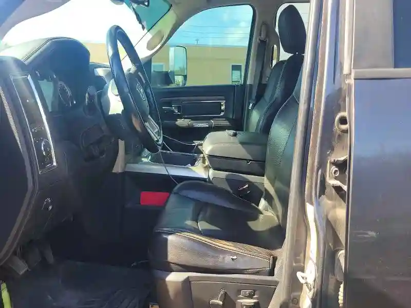 3C6UR5FL1HG670581 2017 RAM 2500-4