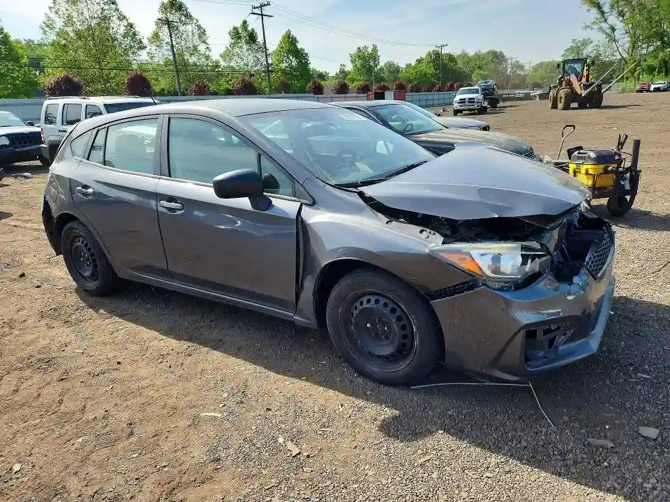 4S3GTAB68K3723514 2019 SUBARU IMPREZA-3