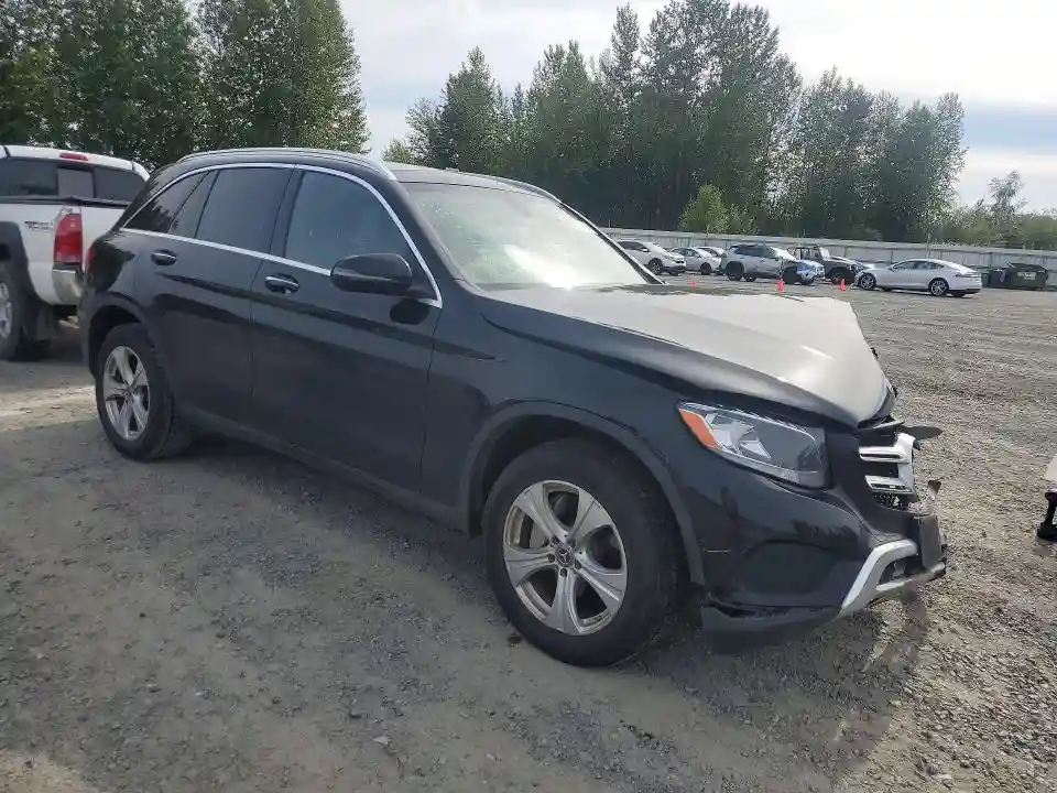 WDC0G4KBXJV033779 2018 MERCEDES-BENZ GLC-CLASS-3