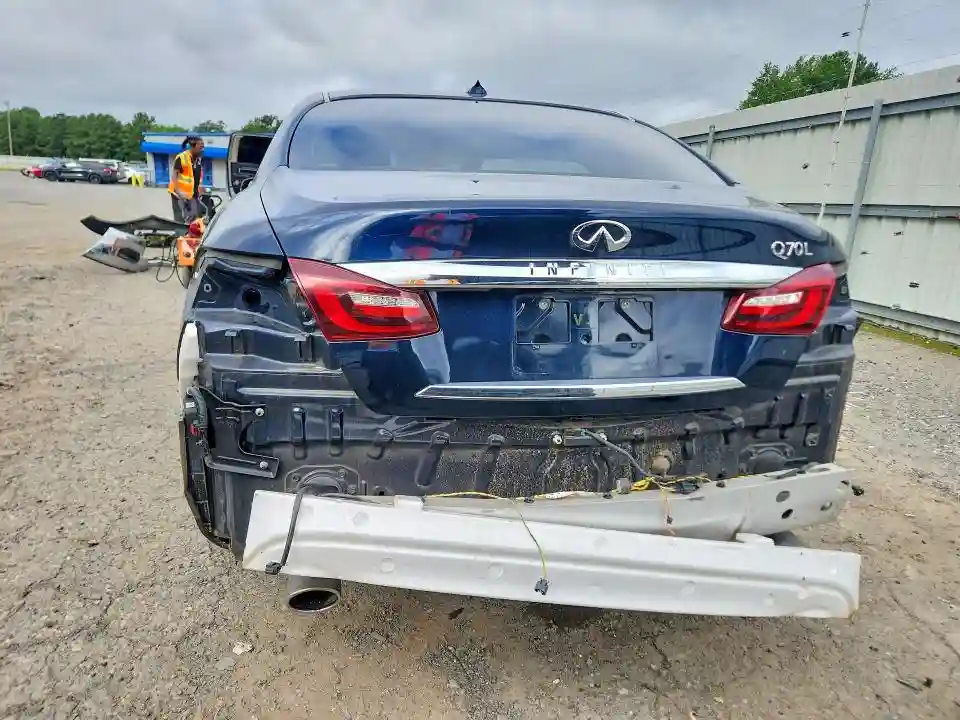 JN1BY1PP2HM170040 2017 INFINITI Q70-5