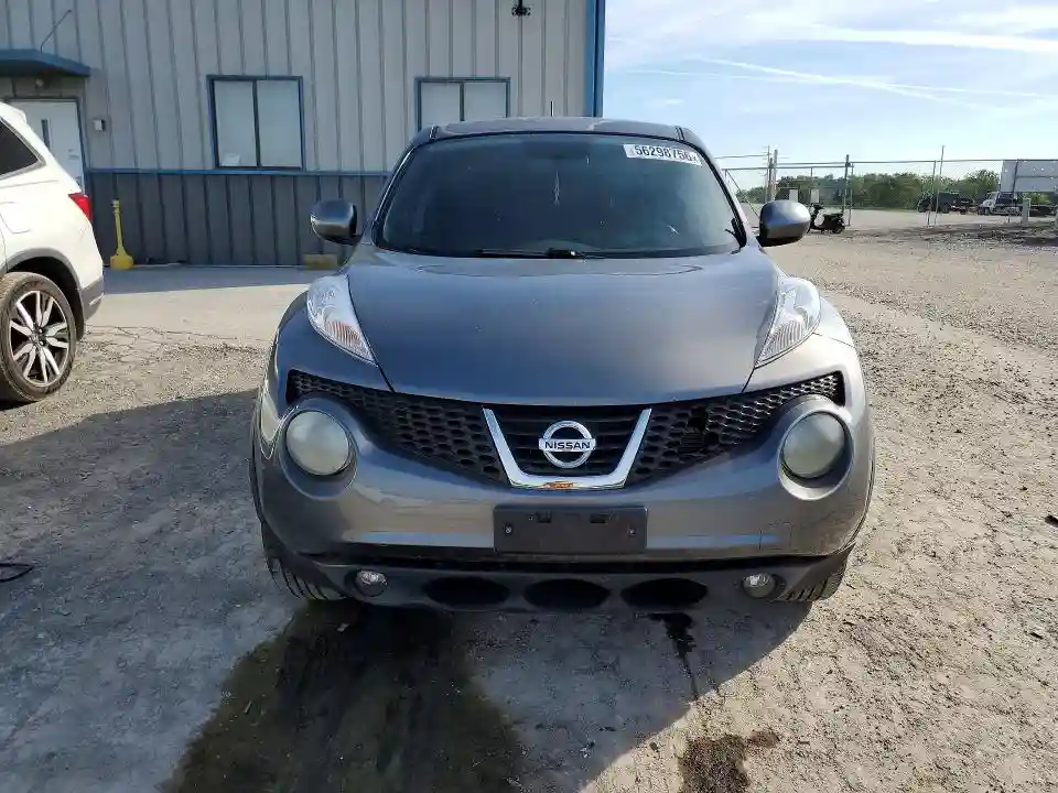 JN8AF5MV0BT017795 2011 NISSAN JUKE-4