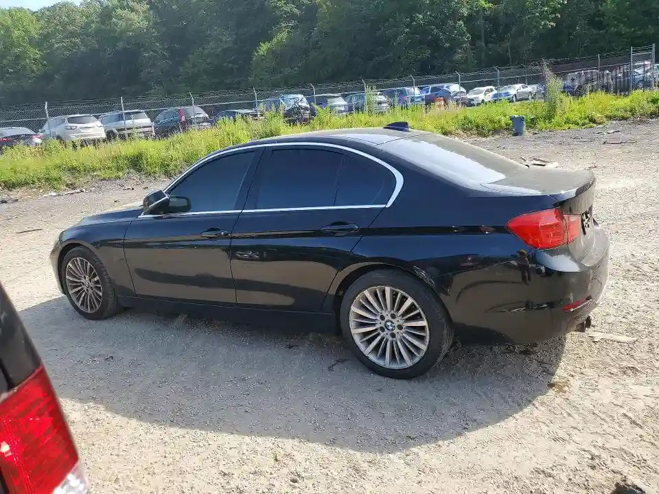 WBA3A5G55CNP18012 2012 BMW 3 SERIES-1