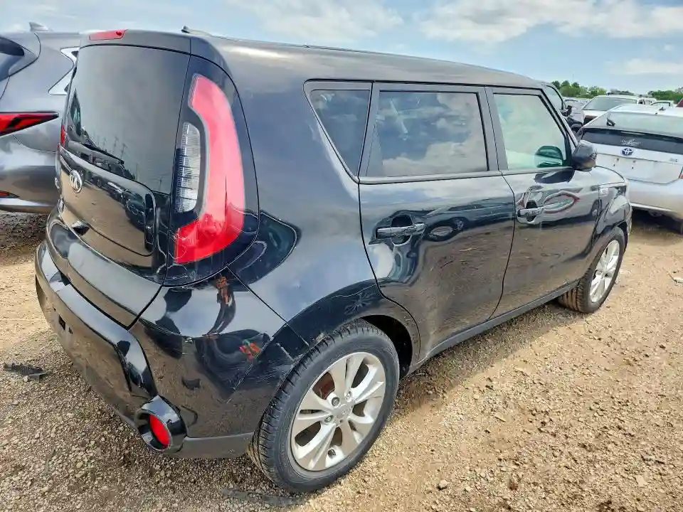 KNDJP3A53G7830016 2016 KIA SOUL-2