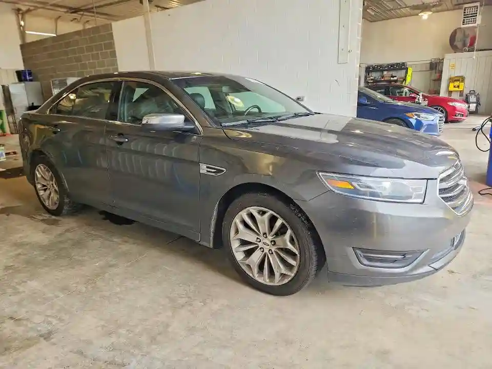 1FAHP2F80JG109824 2018 FORD TAURUS-3