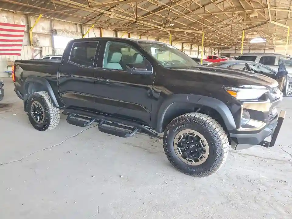 1GCPTFEK8S1234743 2025 CHEVROLET COLORADO-3