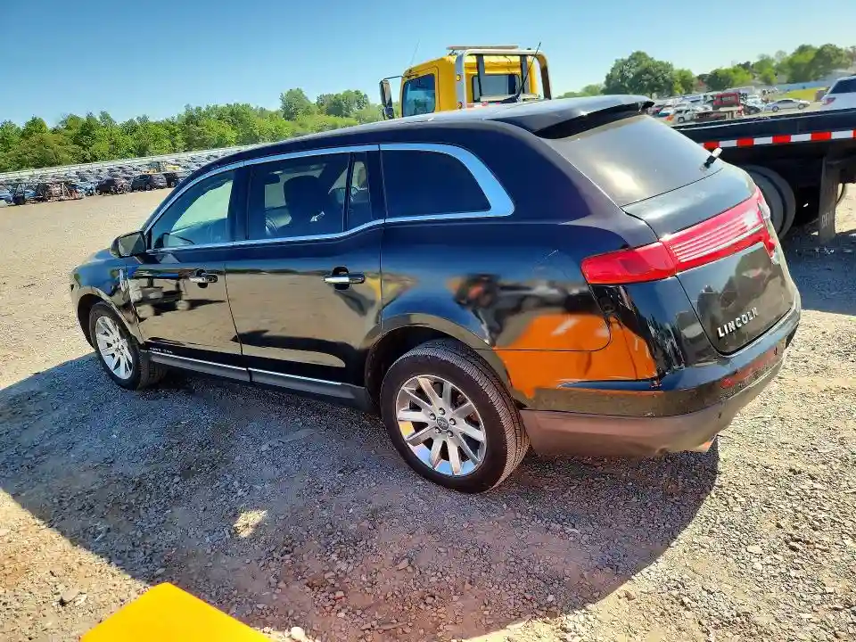 2LMHJ5NK4KBL02531 2019 LINCOLN MKT-1