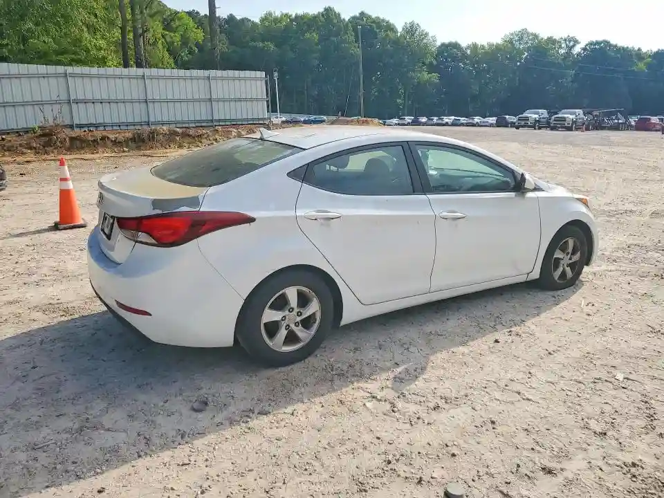 5NPDH4AE1FH589390 2015 HYUNDAI ELANTRA-2