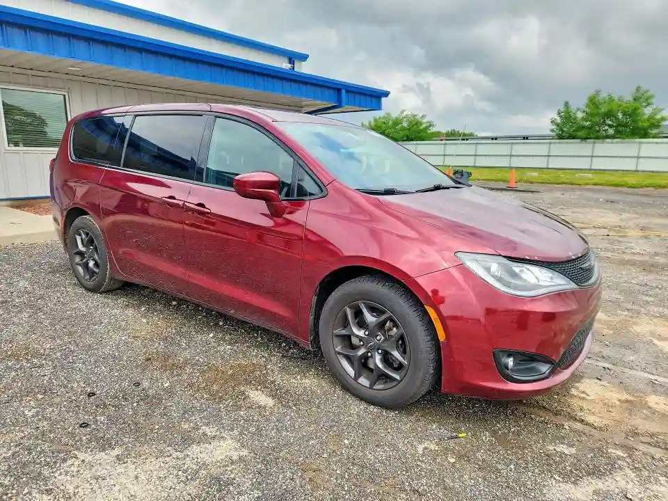 2C4RC1FG3JR339531 2018 CHRYSLER PACIFICA-3