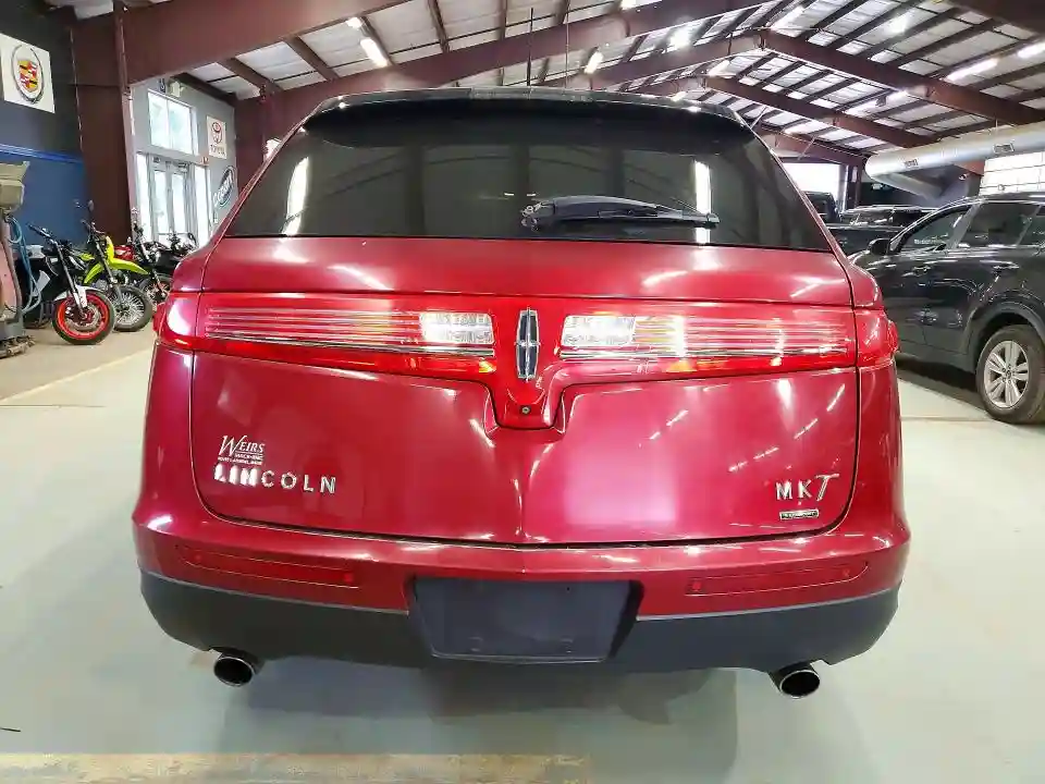 2LMHJ5AT7GBL02674 2016 LINCOLN MKT-5