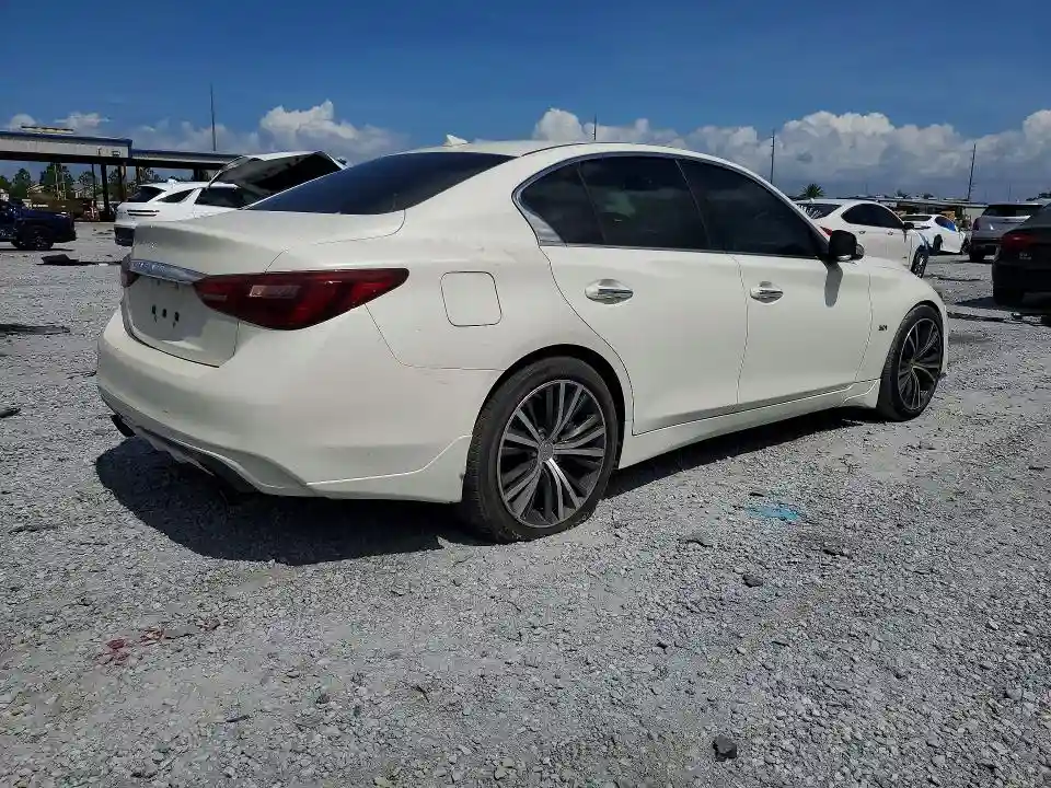 JN1EV7AP3JM360503 2018 INFINITI Q50-2