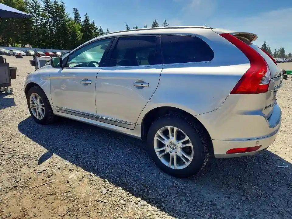 YV4612RM1G2864849 2016 VOLVO XC60-1