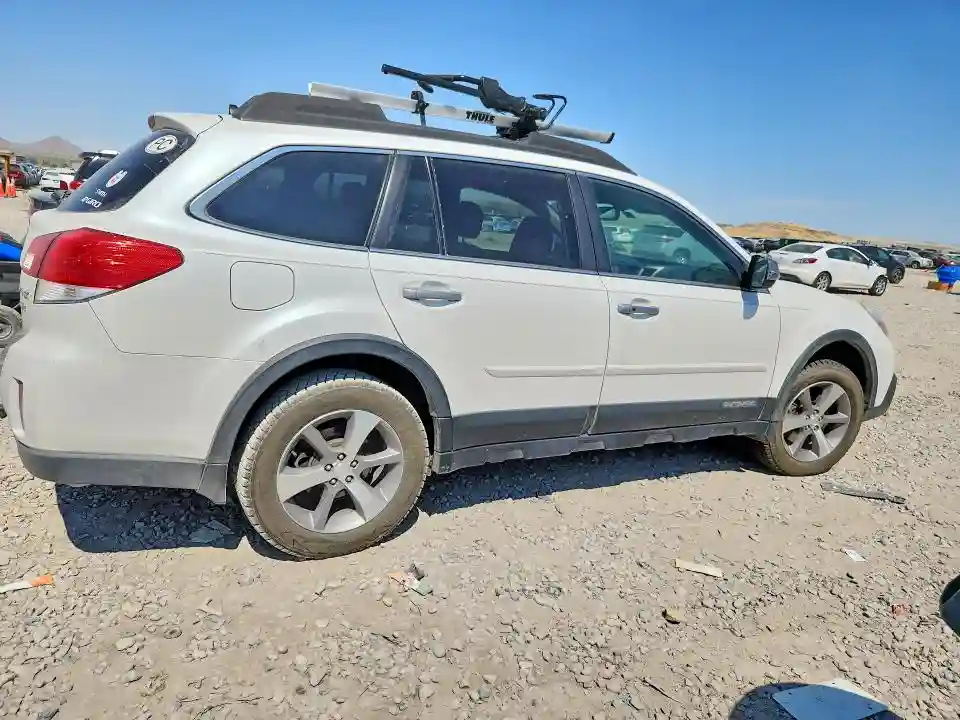4S4BRDPC6E2205349 2014 SUBARU OUTBACK-2