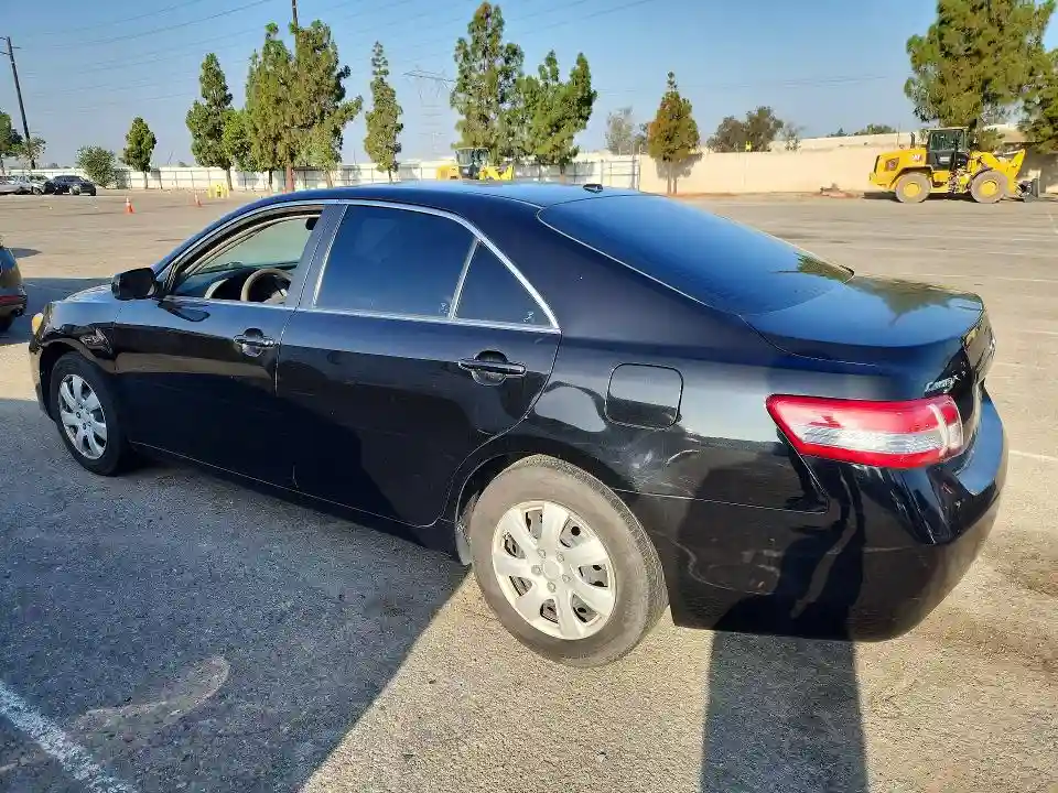 4T4BF3EK5BR180642 2011 TOYOTA CAMRY-1