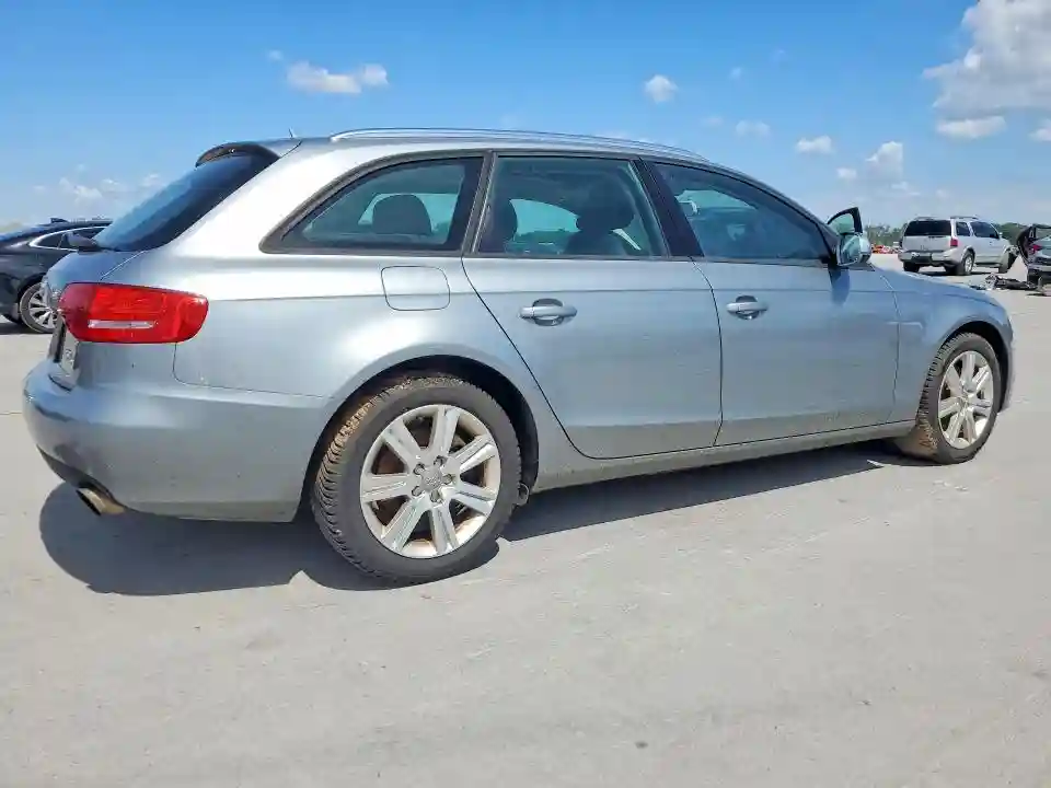WAUSFAFL8BA080043 2011 AUDI A4-2
