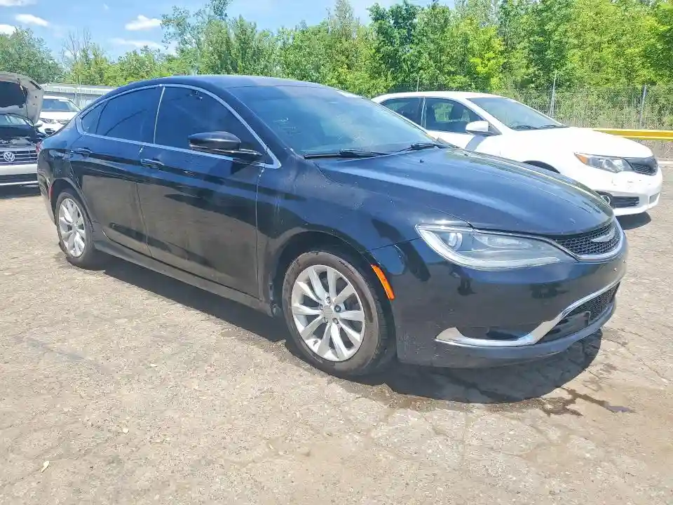 1C3CCCCG2FN703775 2015 CHRYSLER 200-3