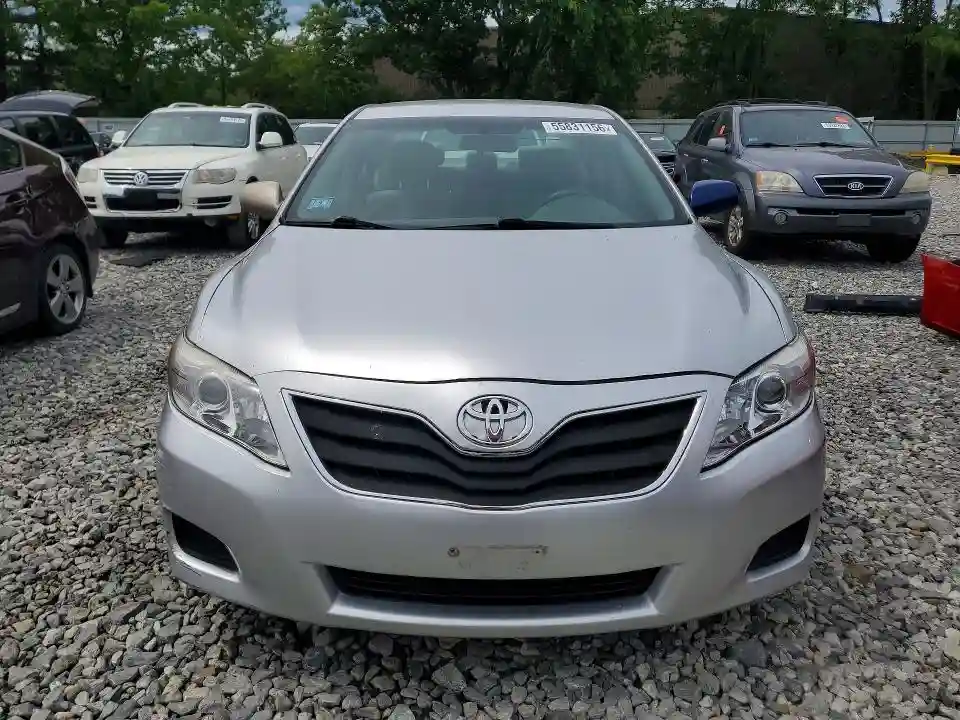 4T1BF3EK8AU106799 2010 TOYOTA CAMRY-4