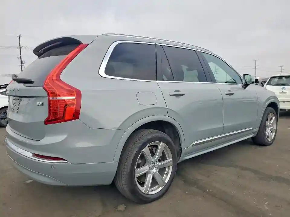 YV4L12PK2R1205062 2024 VOLVO XC90 CORE-2