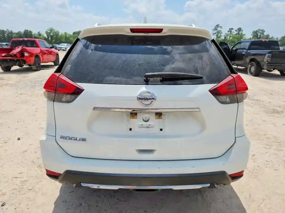 KNMAT2MT0HP513246 2017 NISSAN ROGUE-5
