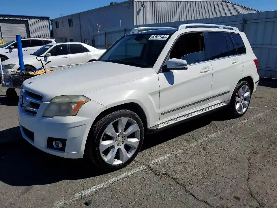 WDCGG8HB4AF369385 2010 MERCEDES-BENZ GLK-CLASS-0