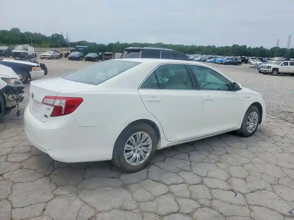 4T1BD1FK3CU021963 2012 TOYOTA CAMRY SOLA-2