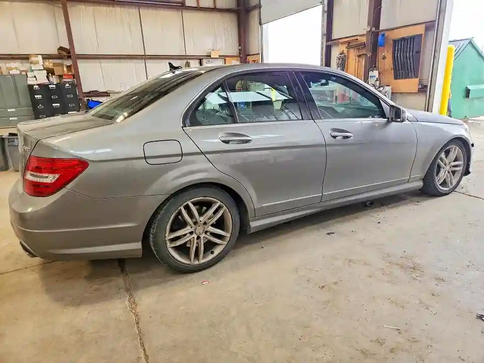 WDDGF8ABXEA917496 2014 MERCEDES-BENZ C-CLASS-2