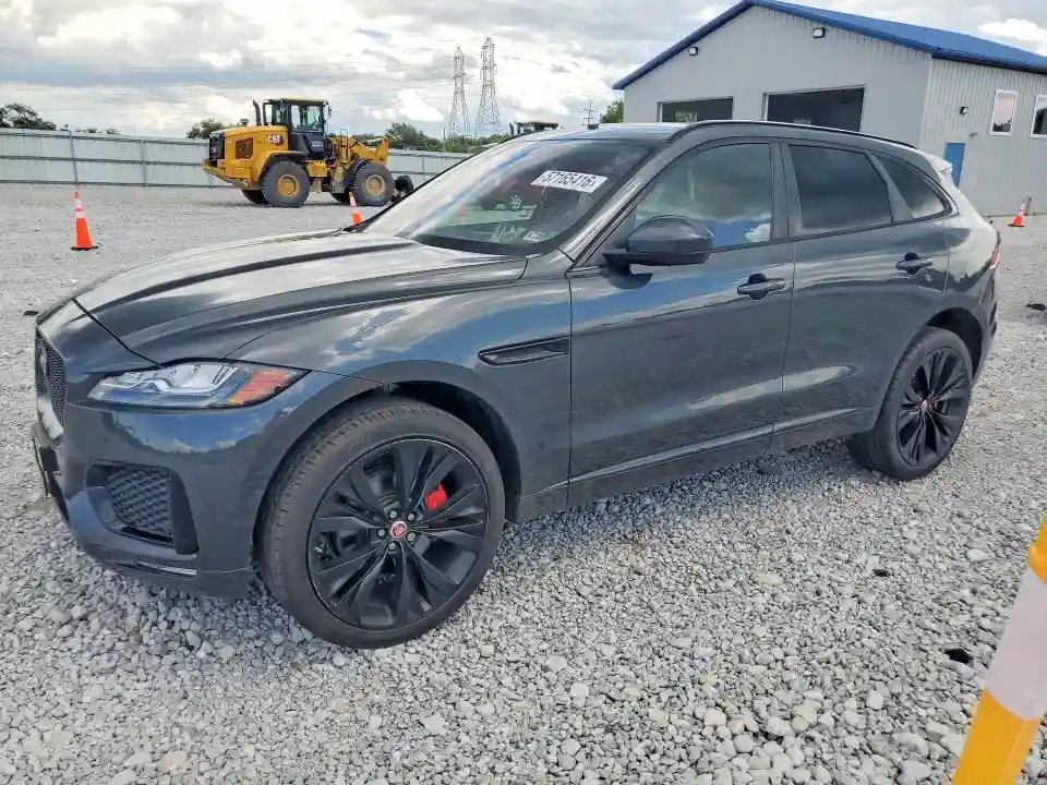 SADCM2FV3JA289861 2018 JAGUAR F-PACE-0