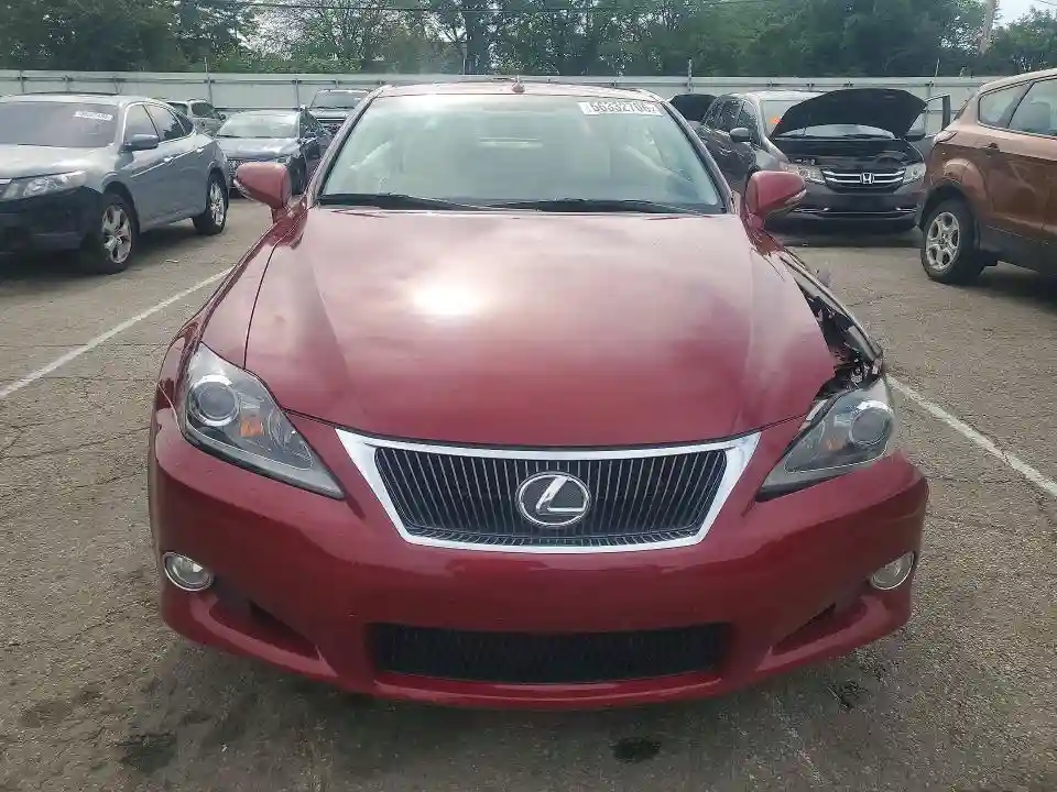 JTHFF2C26B2520632 2011 LEXUS IS-4