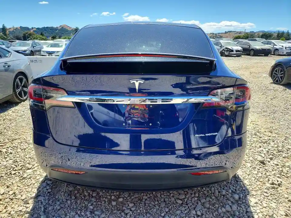 5YJXCBE28MF322520 2021 TESLA MODEL X-5