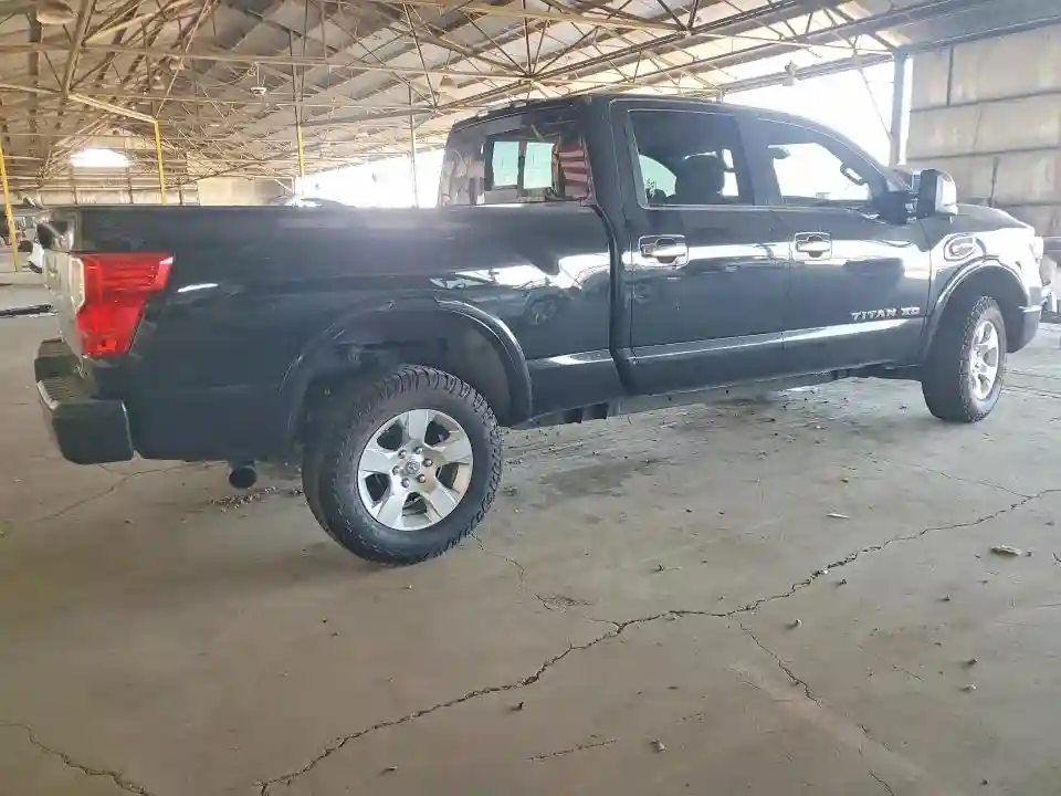 1N6BA1F47HN564228 2017 NISSAN TITAN-2