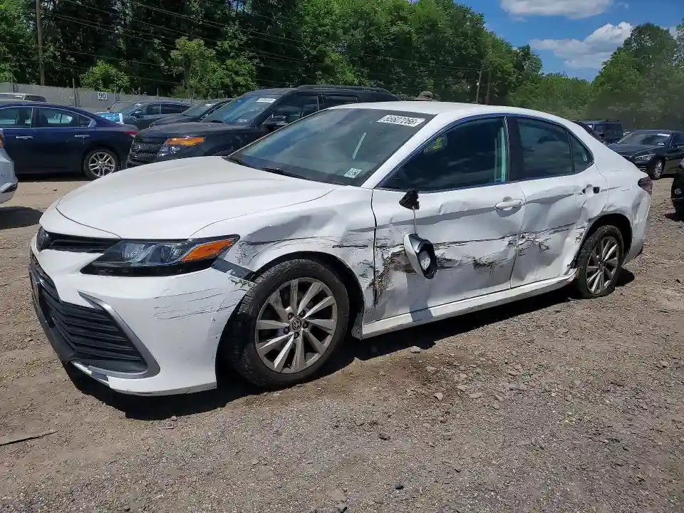 4T1C11AK5NU650955 2022 TOYOTA CAMRY-0