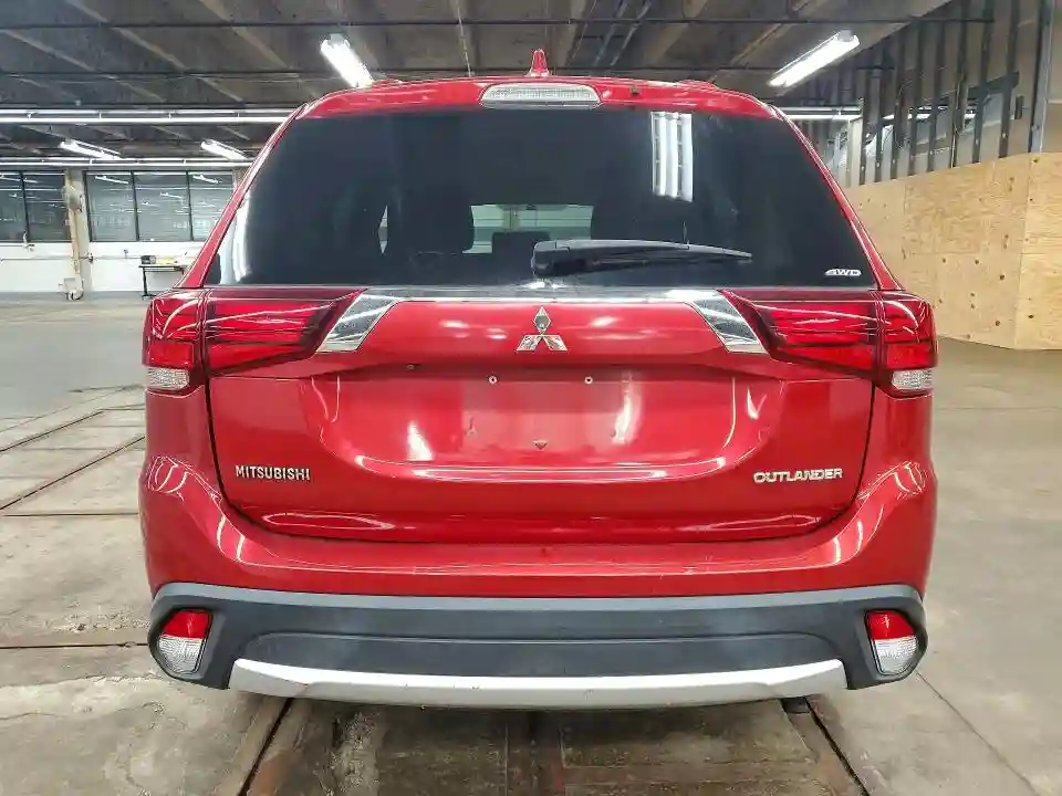 JA4AZ3A31JZ057013 2018 MITSUBISHI OUTLANDER-5