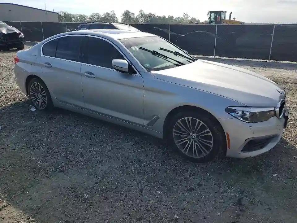 WBAJA7C56KG909921 2019 BMW 5 SERIES-3