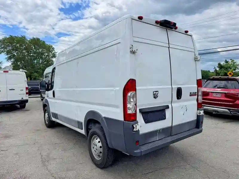 3C6TRVBG6HE517078 2017 RAM PROMASTER-2