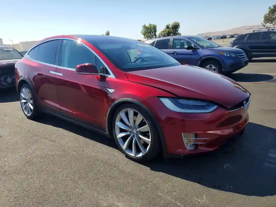5YJXCBE46GFS00289 2016 TESLA MODEL X-3