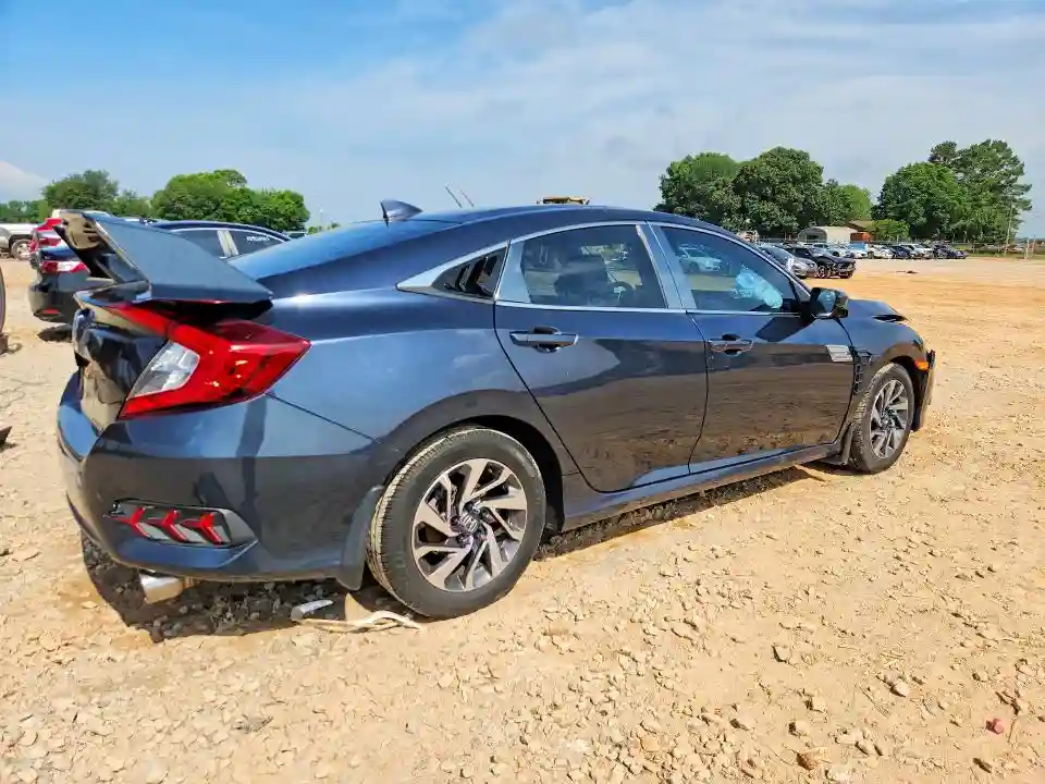 19XFC2F75JE030783 2018 HONDA CIVIC EX-2
