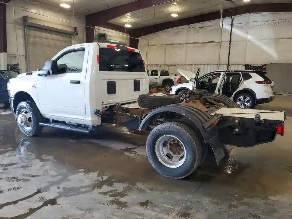 3C7WRSAL4PG526600 2023 RAM 3500-1